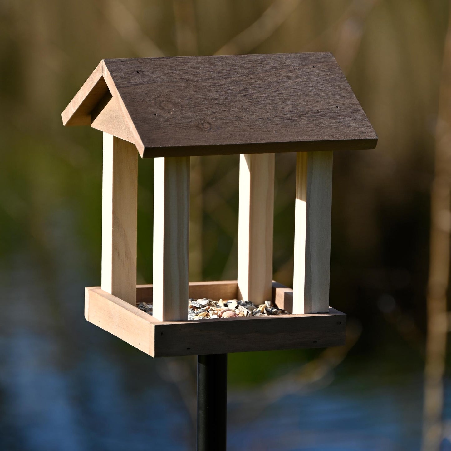 Vogelhaus mit Ständer Benny Brunch