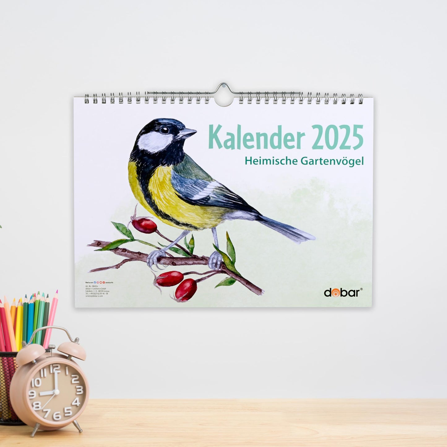 Vogel-Jahreskalender 2025 in DIN A4 mit Kalenderwochen und Feiertagen