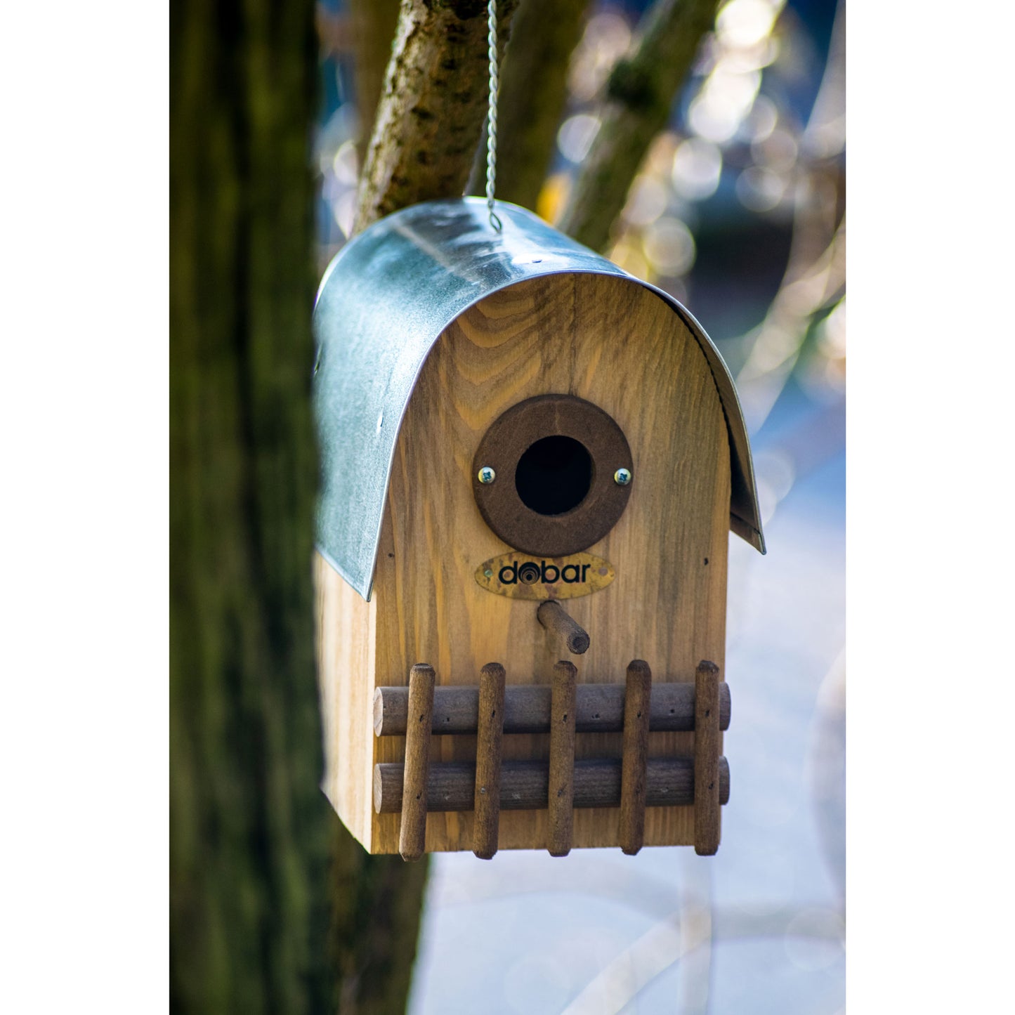 Art. 22513FSCe - Nistkasten "Rundhaus" mit Alu-Dach | Bernstein - Luxus-Vogelhaus.de