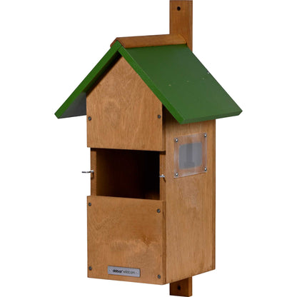 LUXUS-VOGELHAUS® Nistkasten, nachhaltig gefertigt mit Halbhöhlen- und Rundloch-Option.
