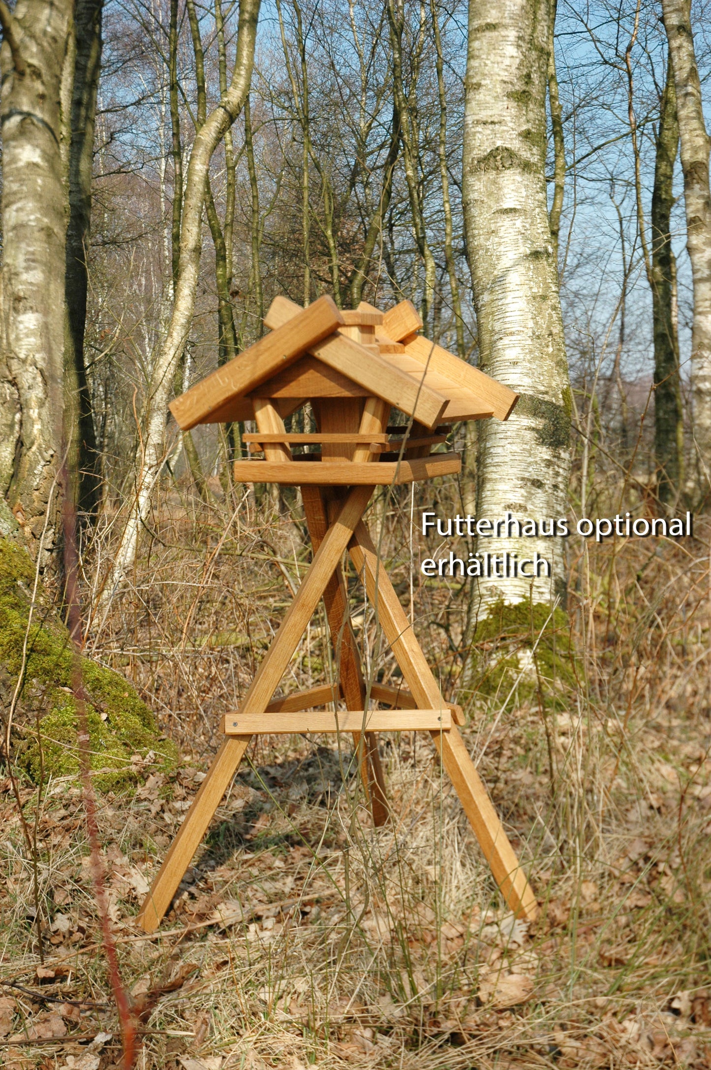 Robuster Ständer für Vogelfutterhäuser mit Querstreben
